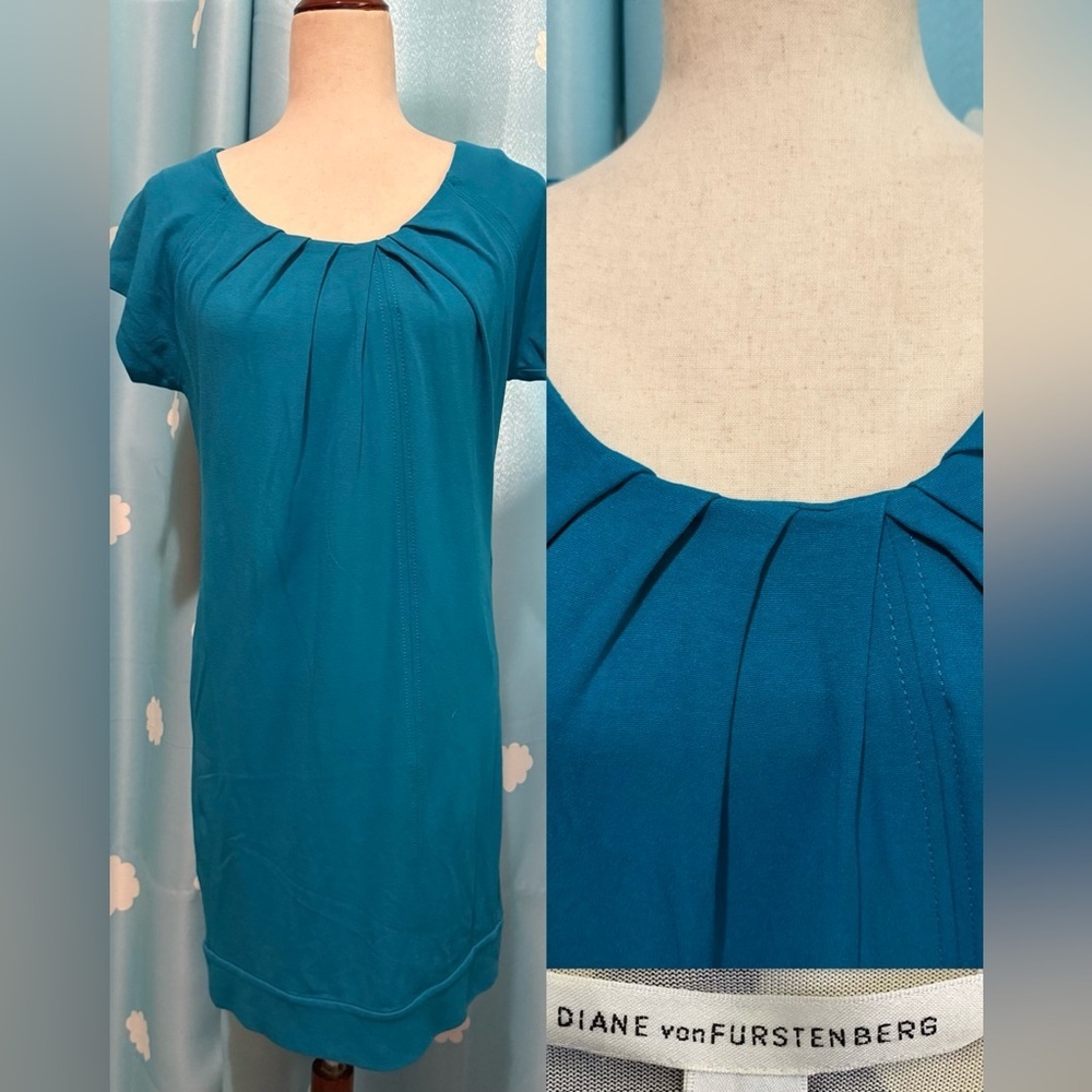 Diane Von Furstenburg knit shift dress. 4 - Picture 2 of 5